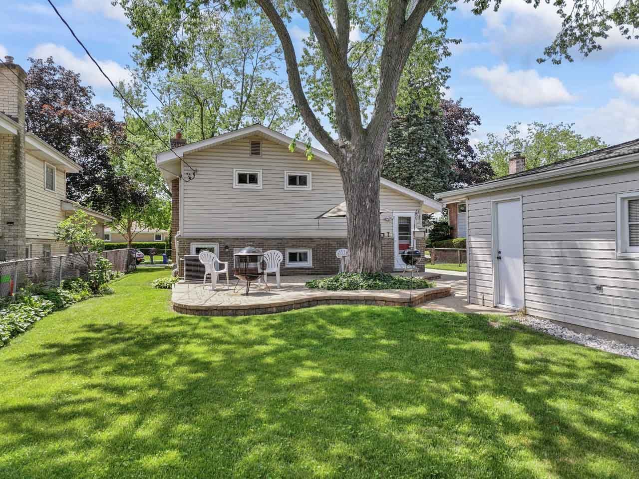 603 N Pine Street, Mount Prospect, IL 60056