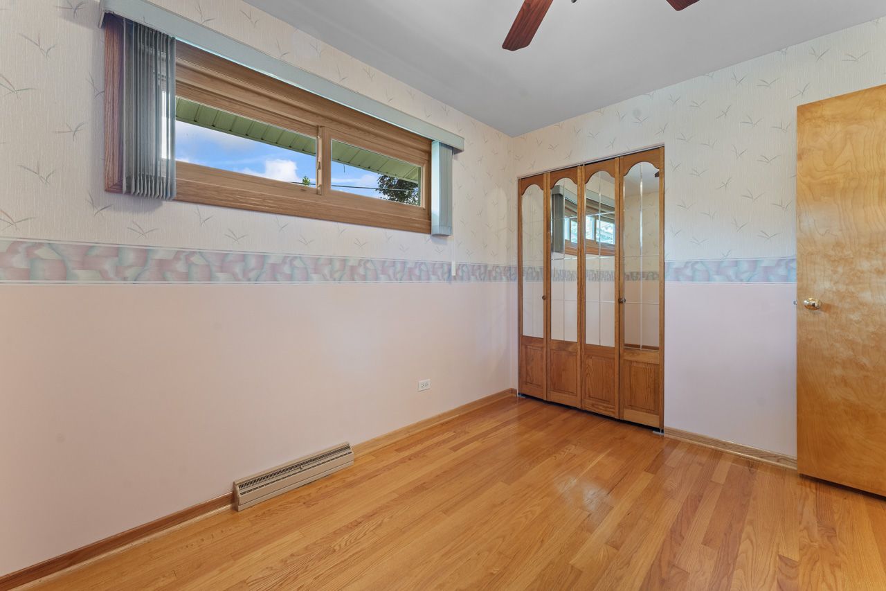 603 N Pine Street, Mount Prospect, IL 60056