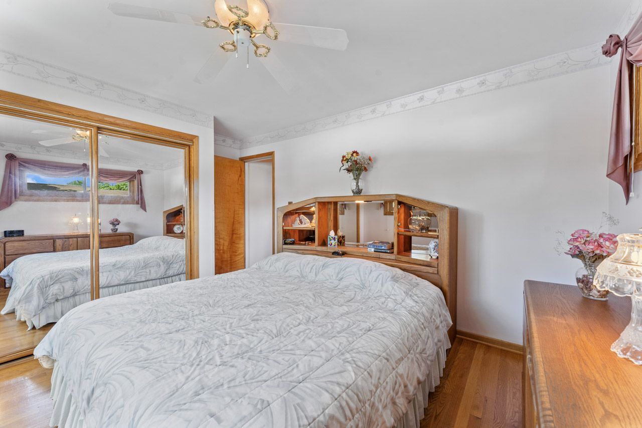 603 N Pine Street, Mount Prospect, IL 60056