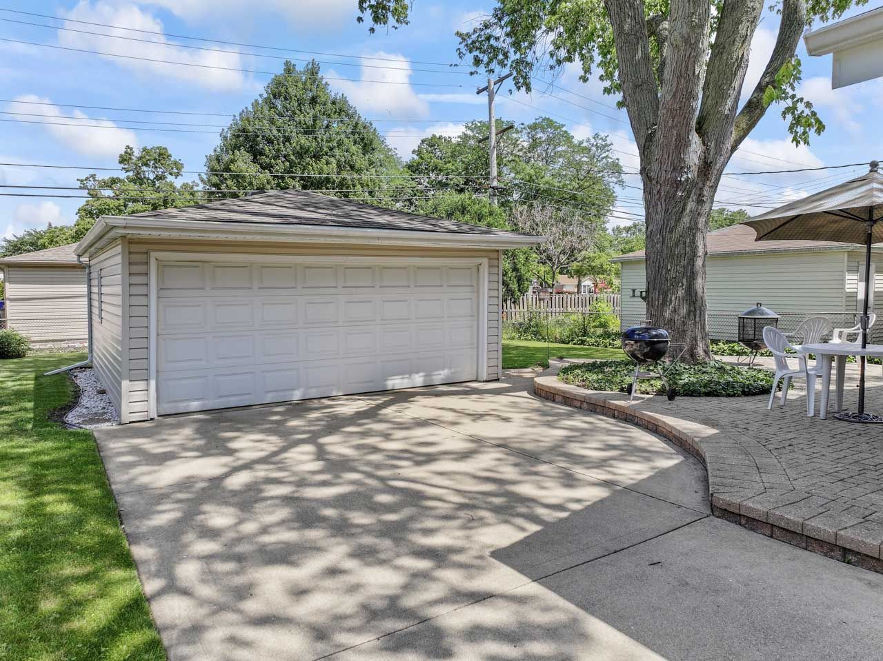 603 N Pine Street, Mount Prospect, IL 60056