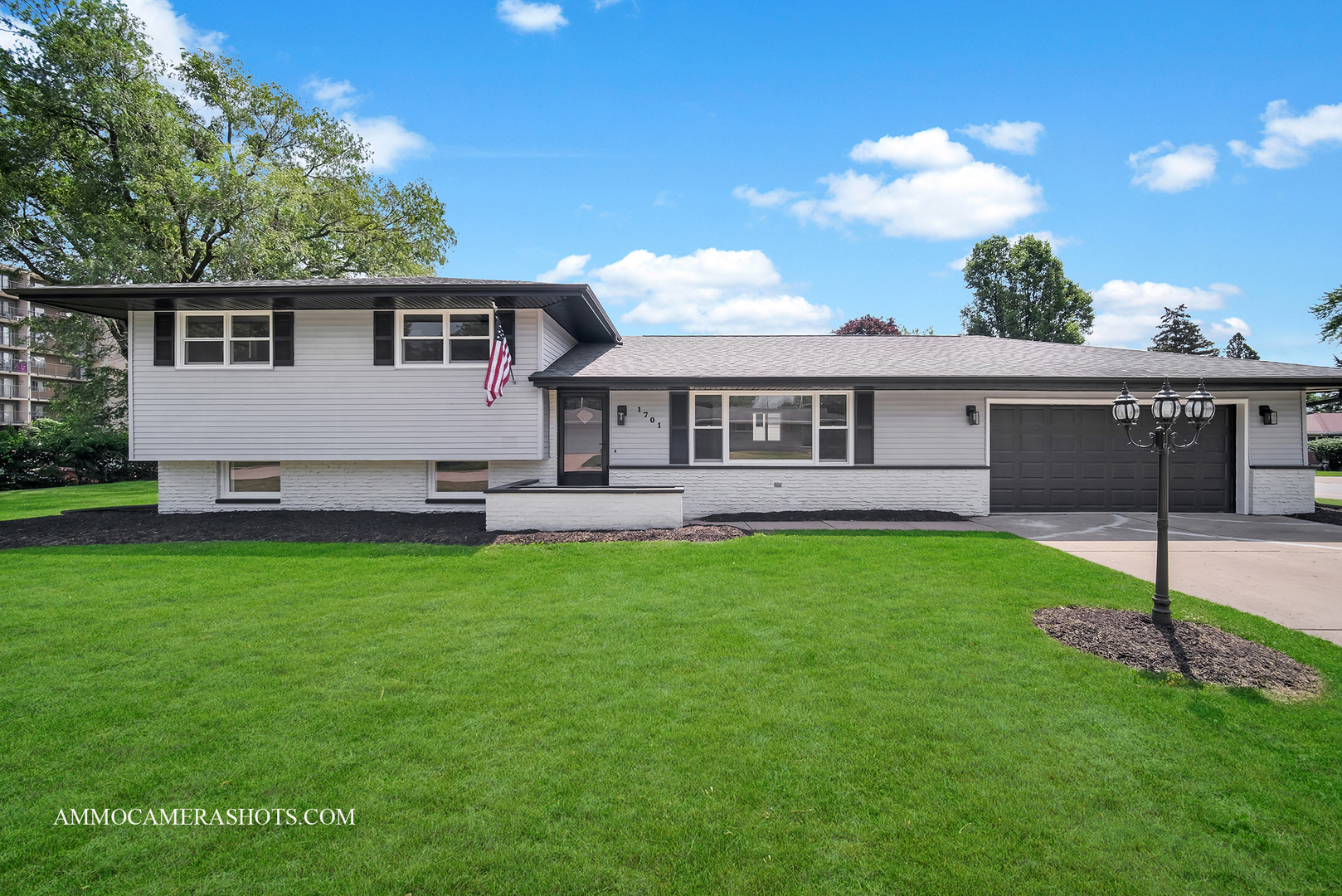 1701 Newton Drive, Morris, IL 60450