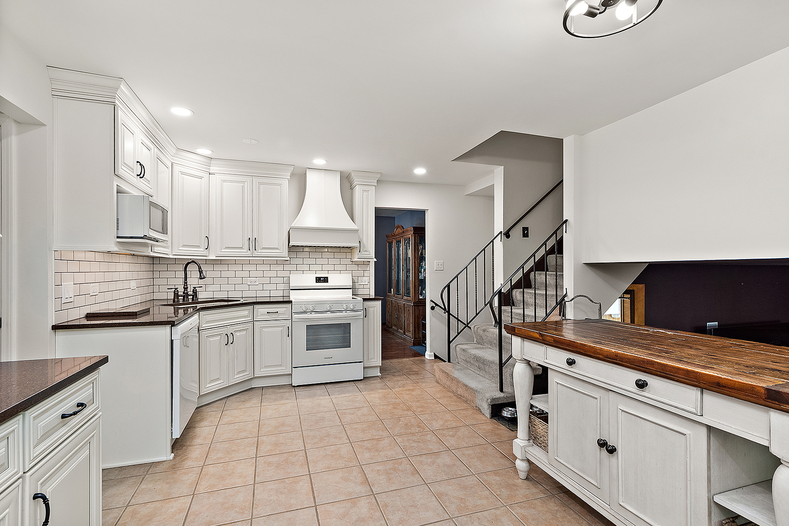 16401 Prairie Drive, Tinley Park, IL 60477
