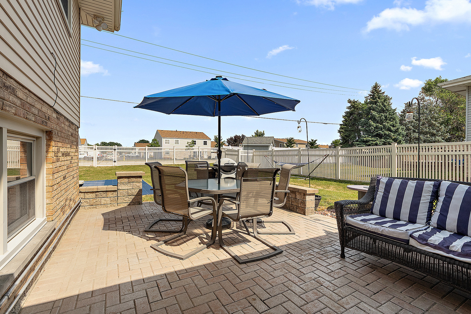 16401 Prairie Drive, Tinley Park, IL 60477