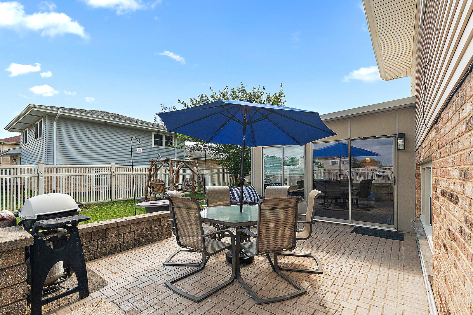 16401 Prairie Drive, Tinley Park, IL 60477