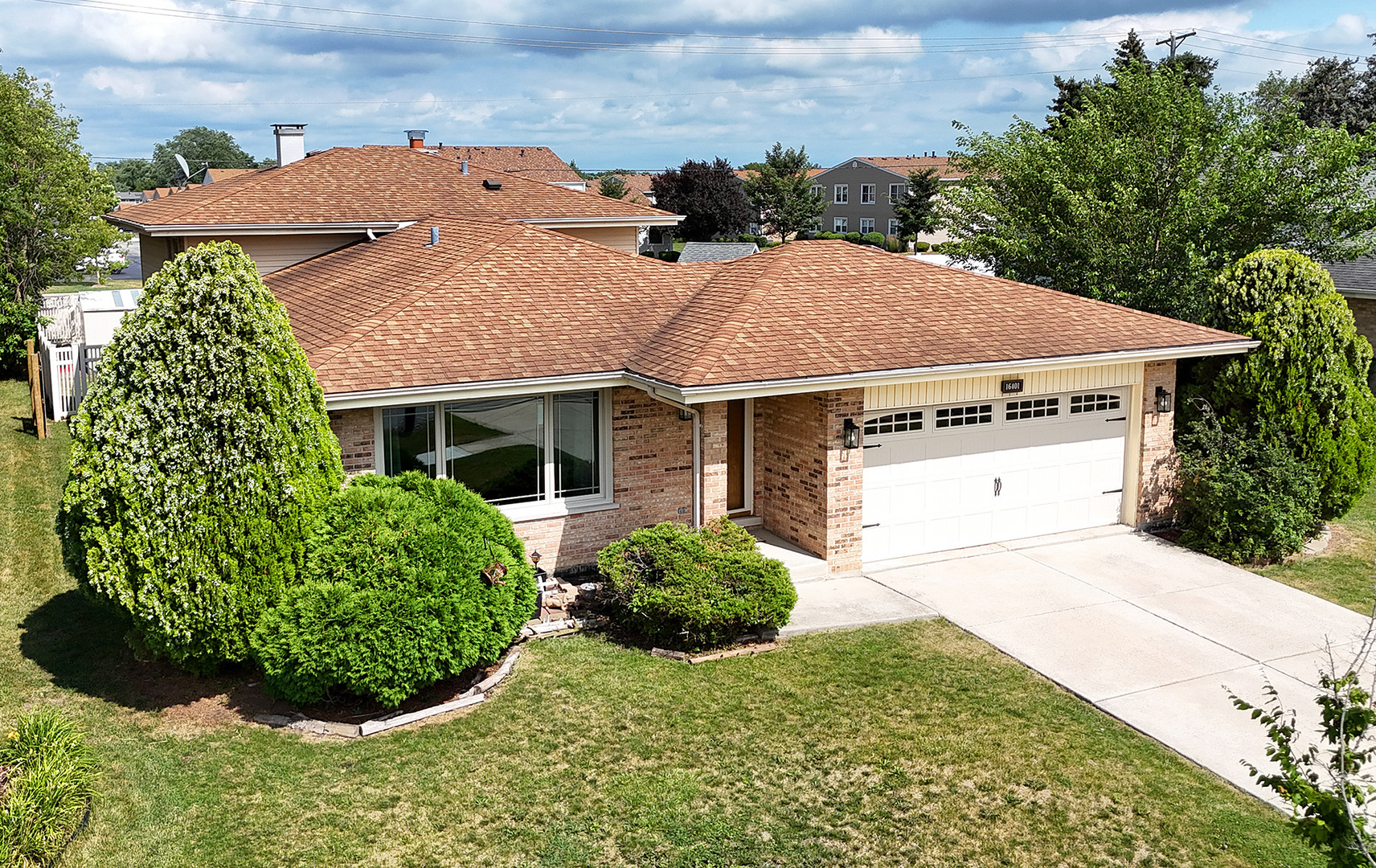 16401 Prairie Drive, Tinley Park, IL 60477