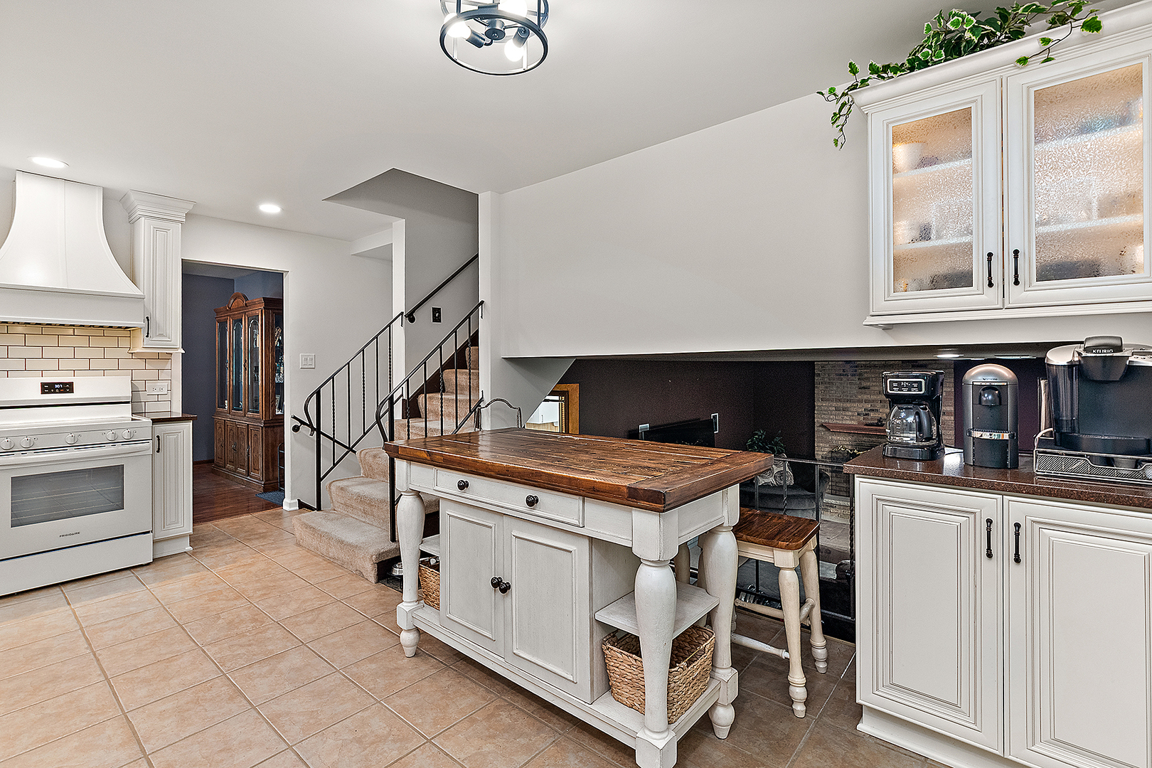 16401 Prairie Drive, Tinley Park, IL 60477