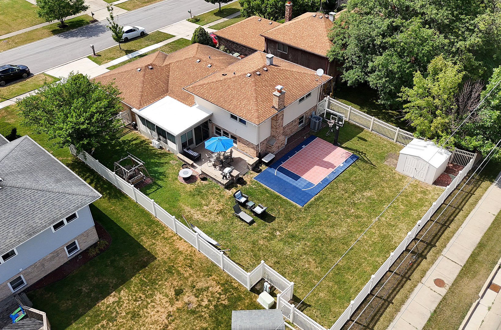 16401 Prairie Drive, Tinley Park, IL 60477