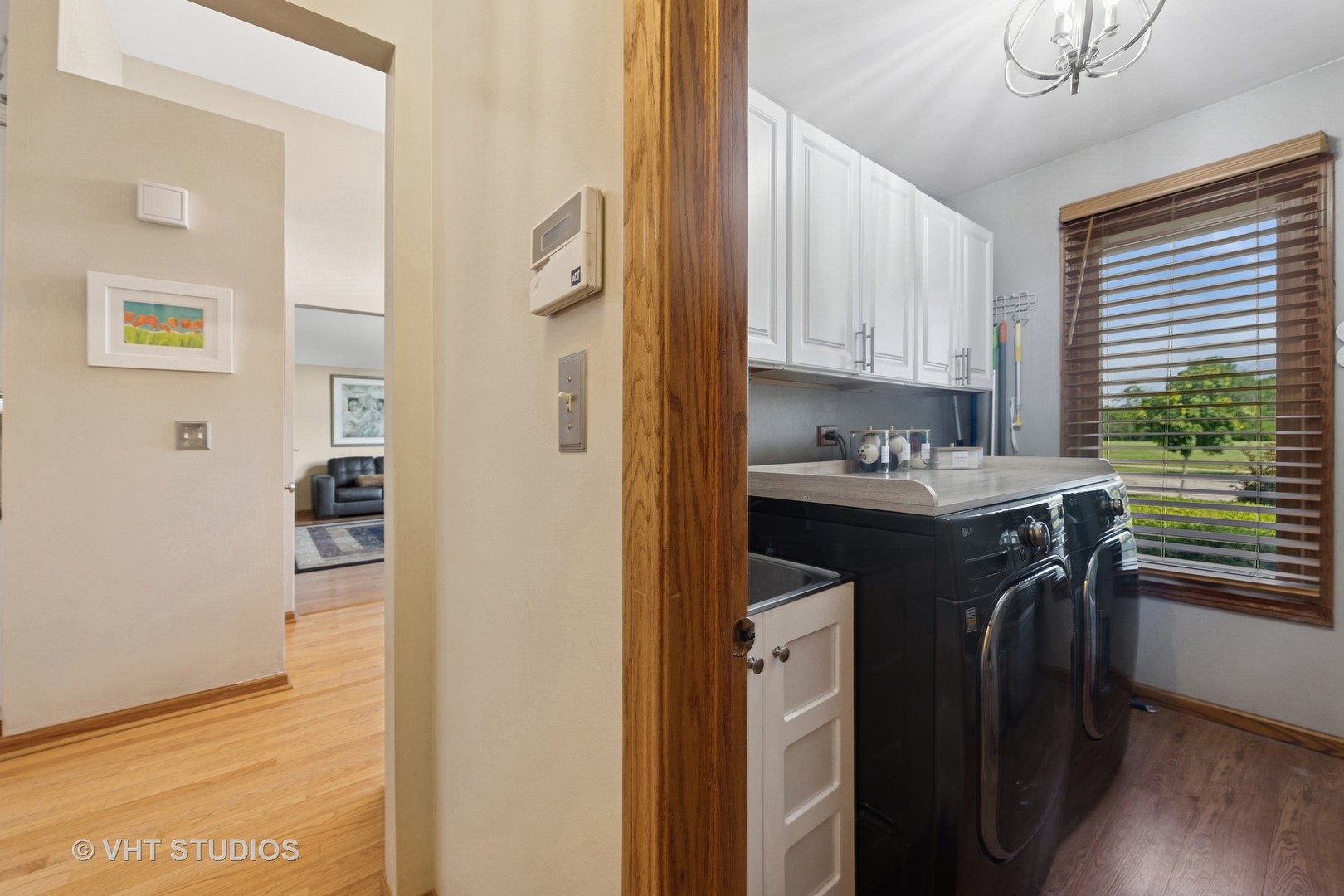 1325 Westminster Drive, Woodridge, IL 60517