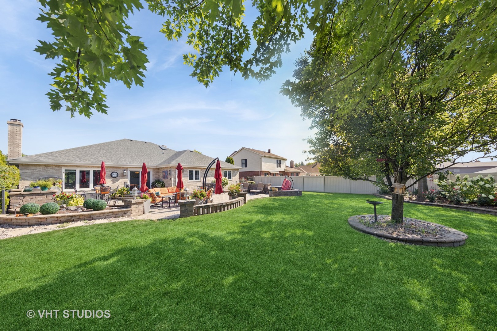 1325 Westminster Drive, Woodridge, IL 60517