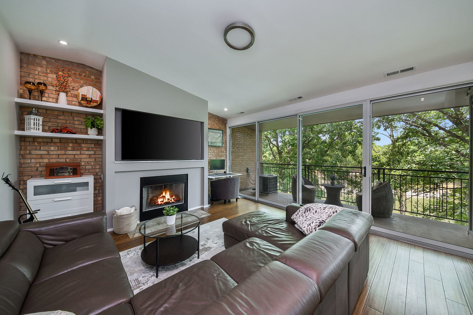 6017 Forest View Road #3-C, Lisle, IL 60532