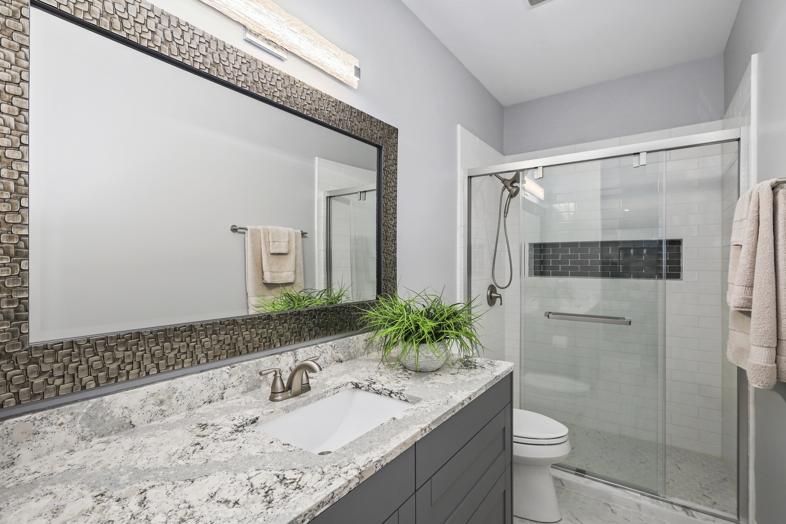 3832 Chesapeake Lane, Naperville, IL 60564