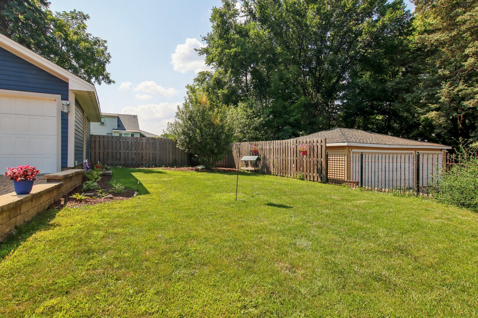 344 S Lake Street, Grayslake, IL 60030