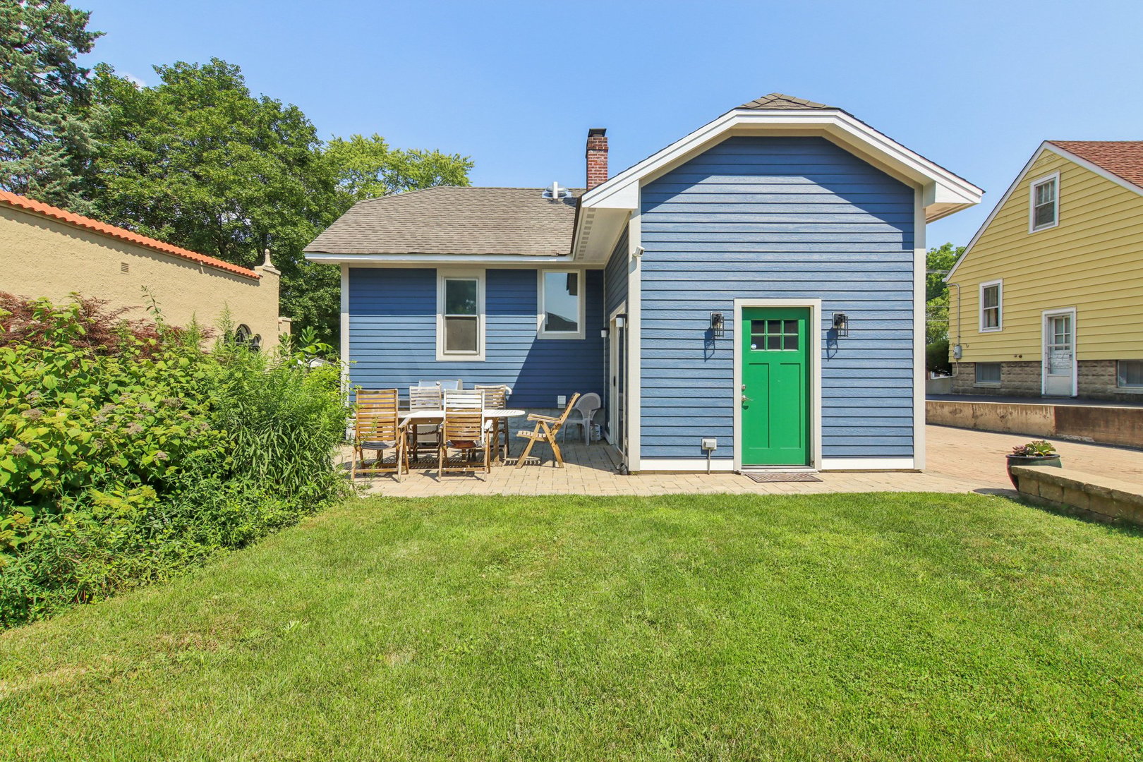 344 S Lake Street, Grayslake, IL 60030