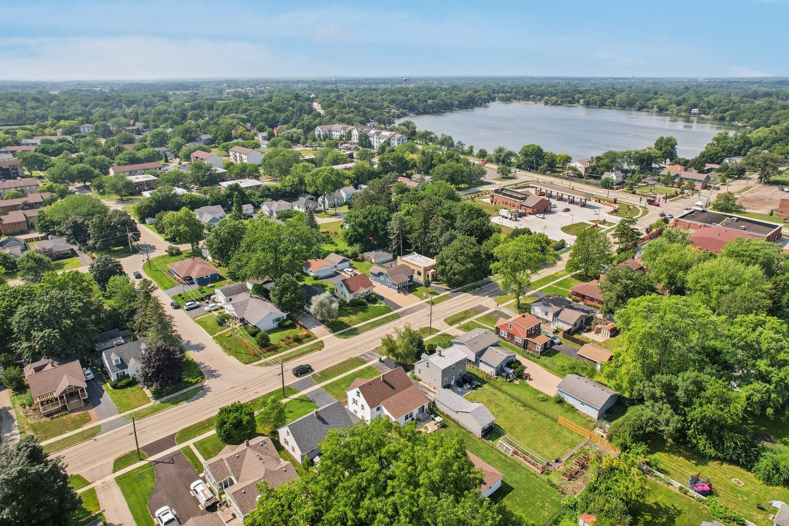 344 S Lake Street, Grayslake, IL 60030