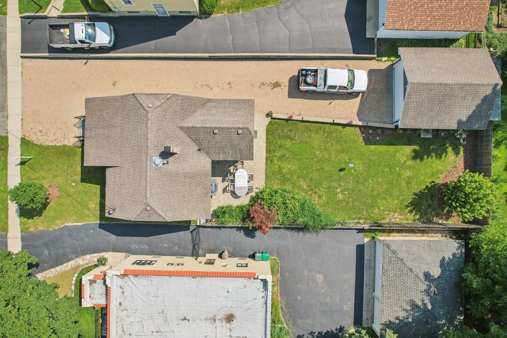 344 S Lake Street, Grayslake, IL 60030