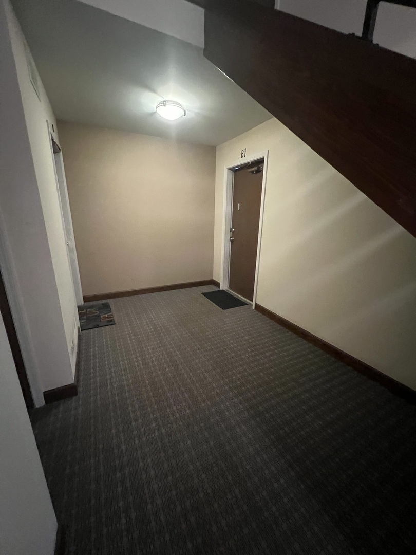 759 Sterling Court #B1, Bartlett, IL 60103
