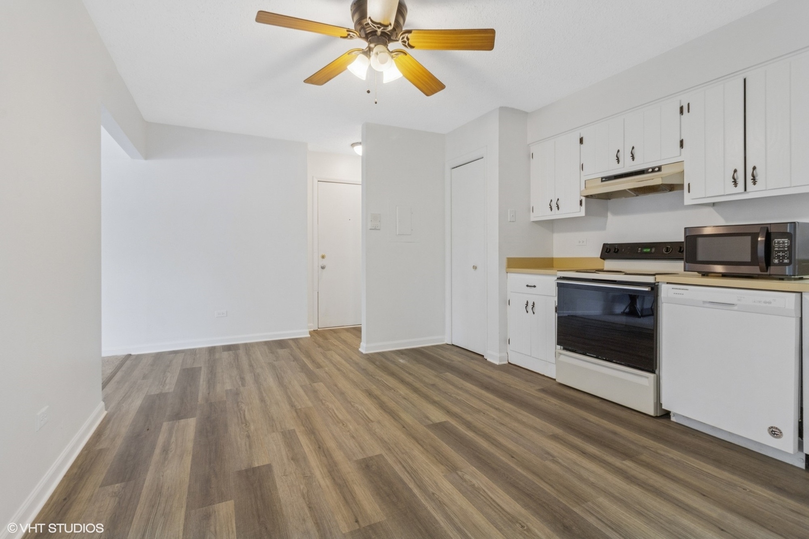 214 Madison Street #3A, Joliet, IL 60435