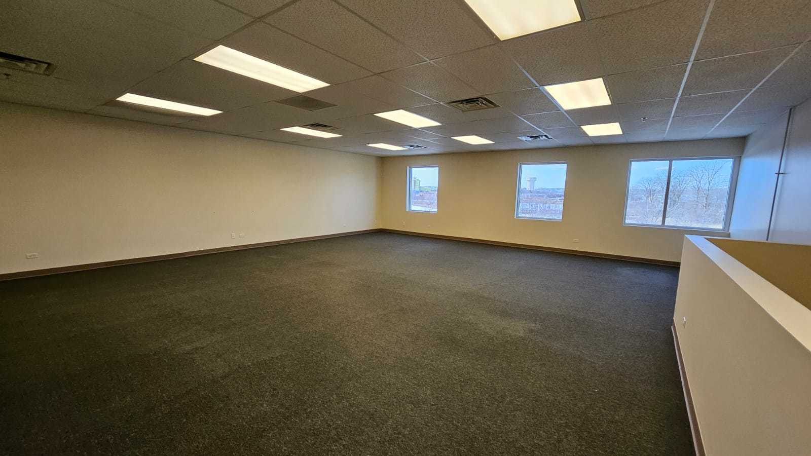 1585 Beverly Court #122, Aurora, IL 60502