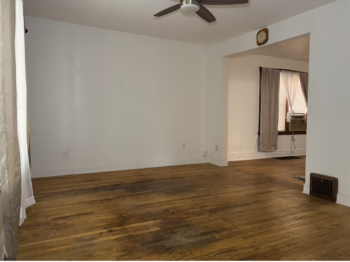 3911 N Saint Louis Avenue, Chicago, IL 60618