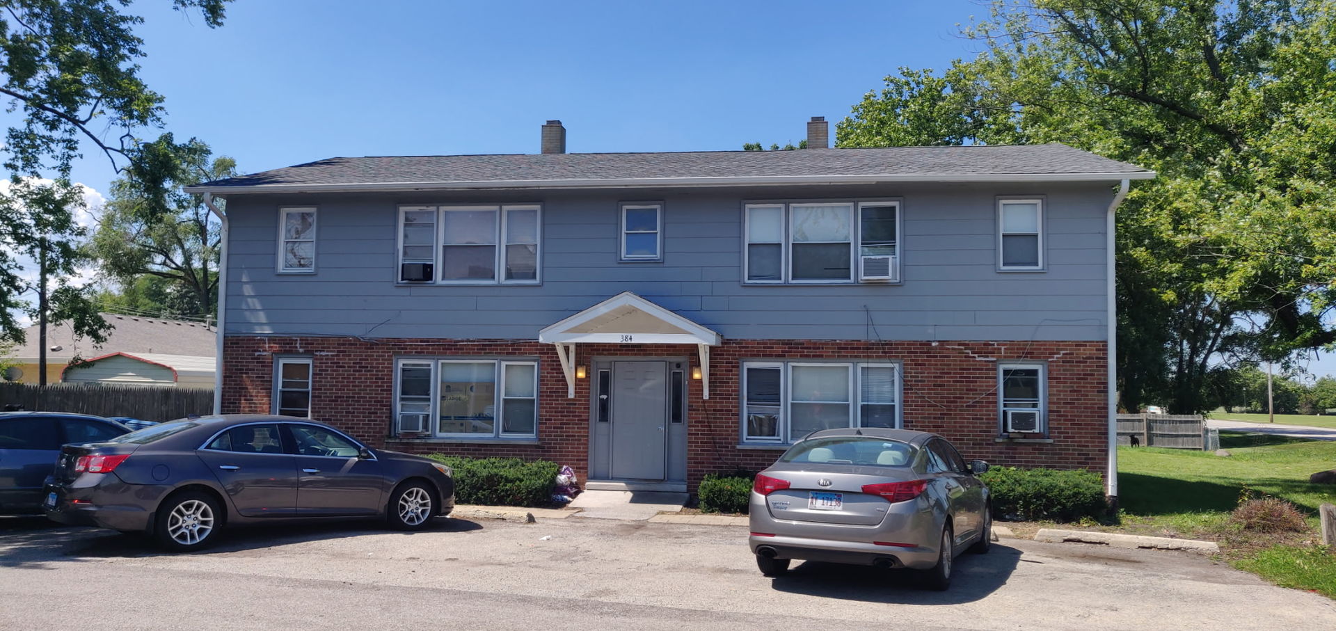 384 W Indian Trail Road #2, Aurora, IL 60506