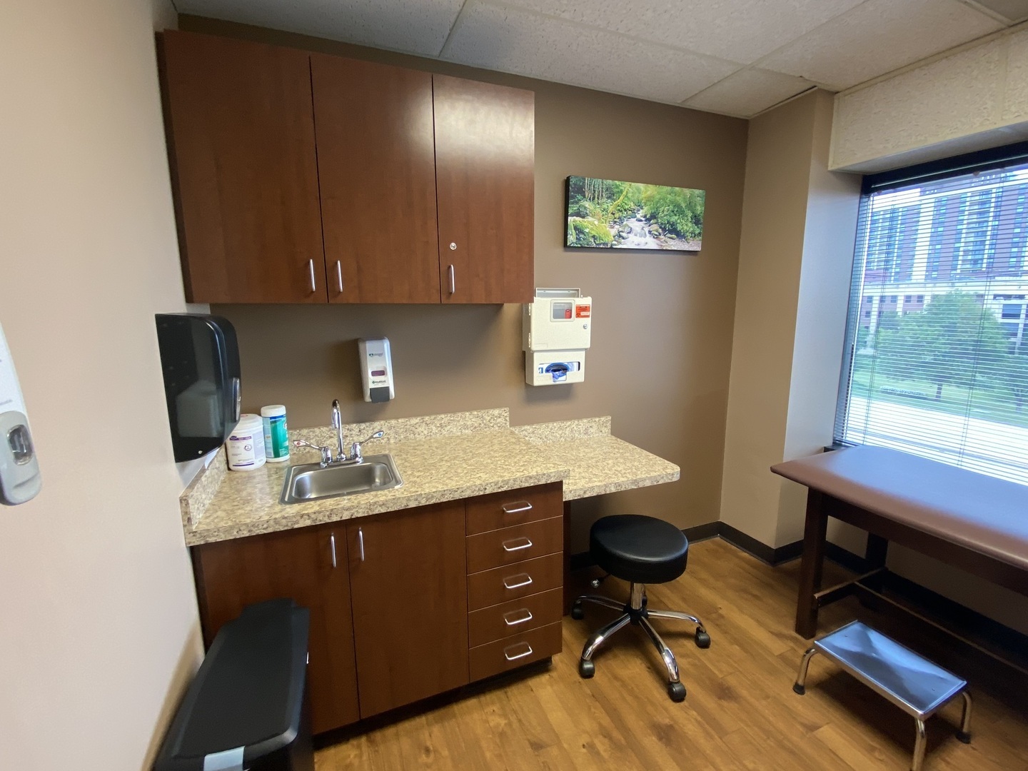 2340 S Highland Avenue #370, Lombard, IL 60148
