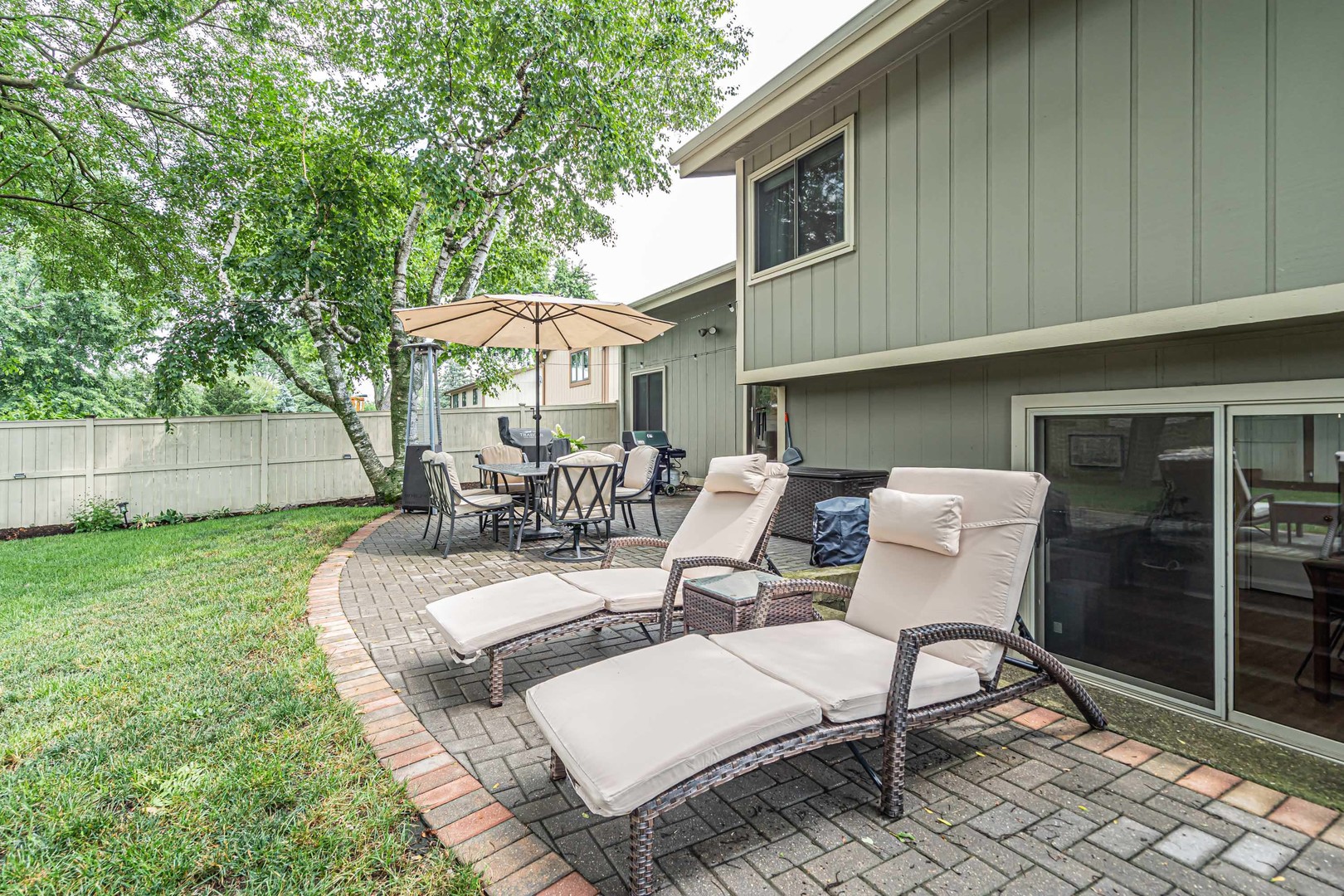 542 Bryce Trail, Roselle, IL 60172