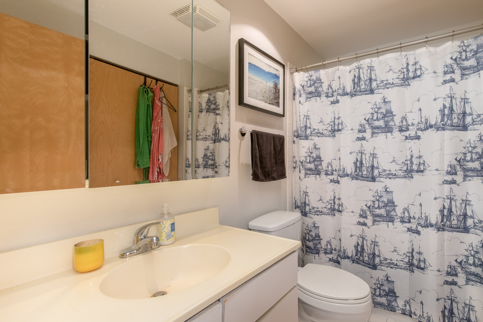1800 W Roscoe Street #525, Chicago, IL 60657