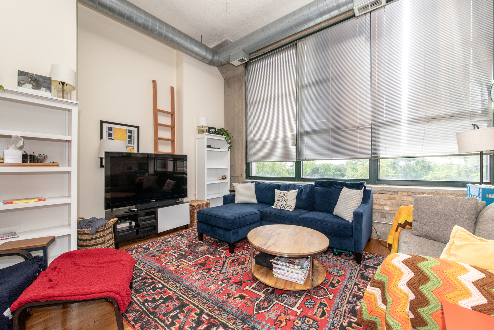 1800 W Roscoe Street #525, Chicago, IL 60657