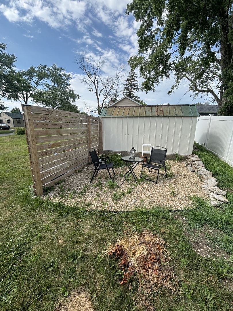 1805 Rock Street, Peru, IL 61354