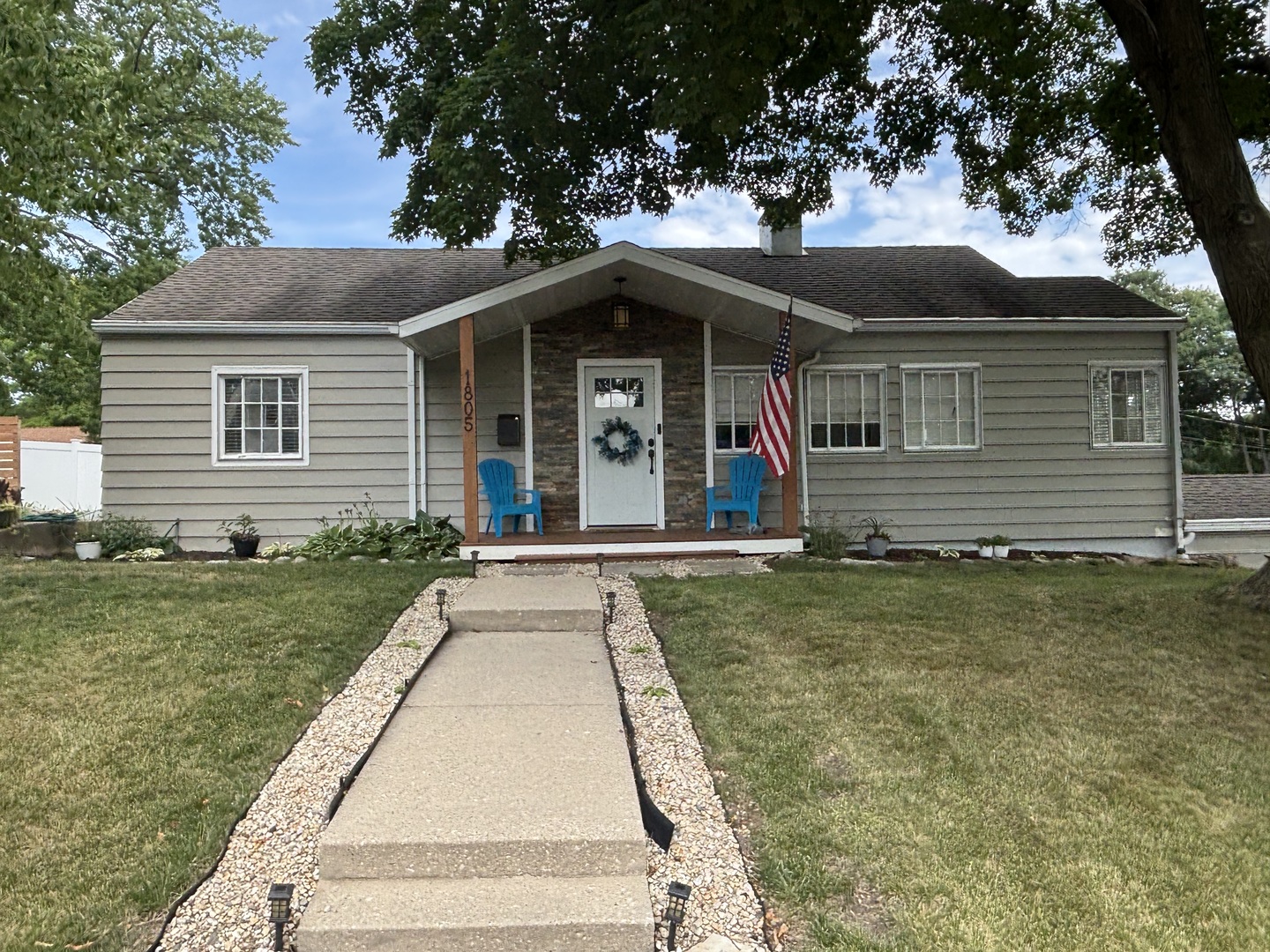 1805 Rock Street, Peru, IL 61354