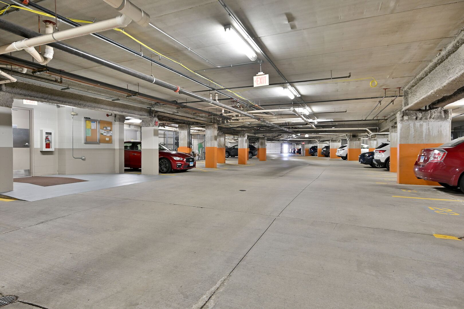 145 S York Street #504, Elmhurst, IL 60126