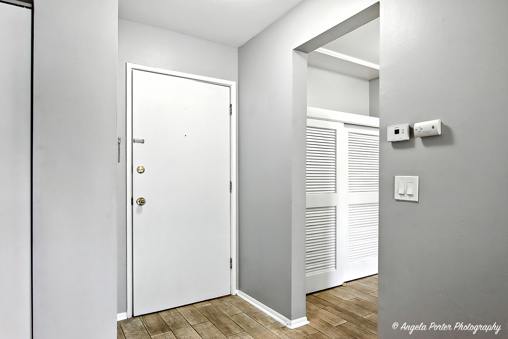 2424 E Oakton Street #1G, Arlington Heights, IL 60004