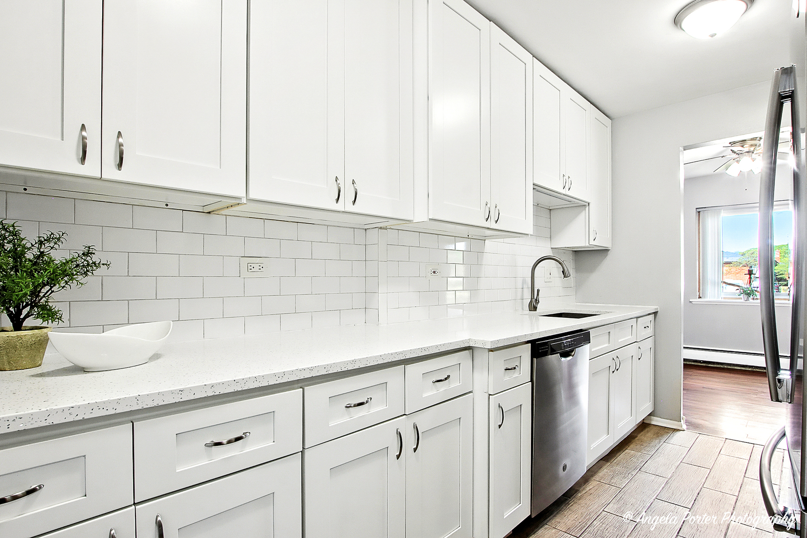 2424 E Oakton Street #1G, Arlington Heights, IL 60004