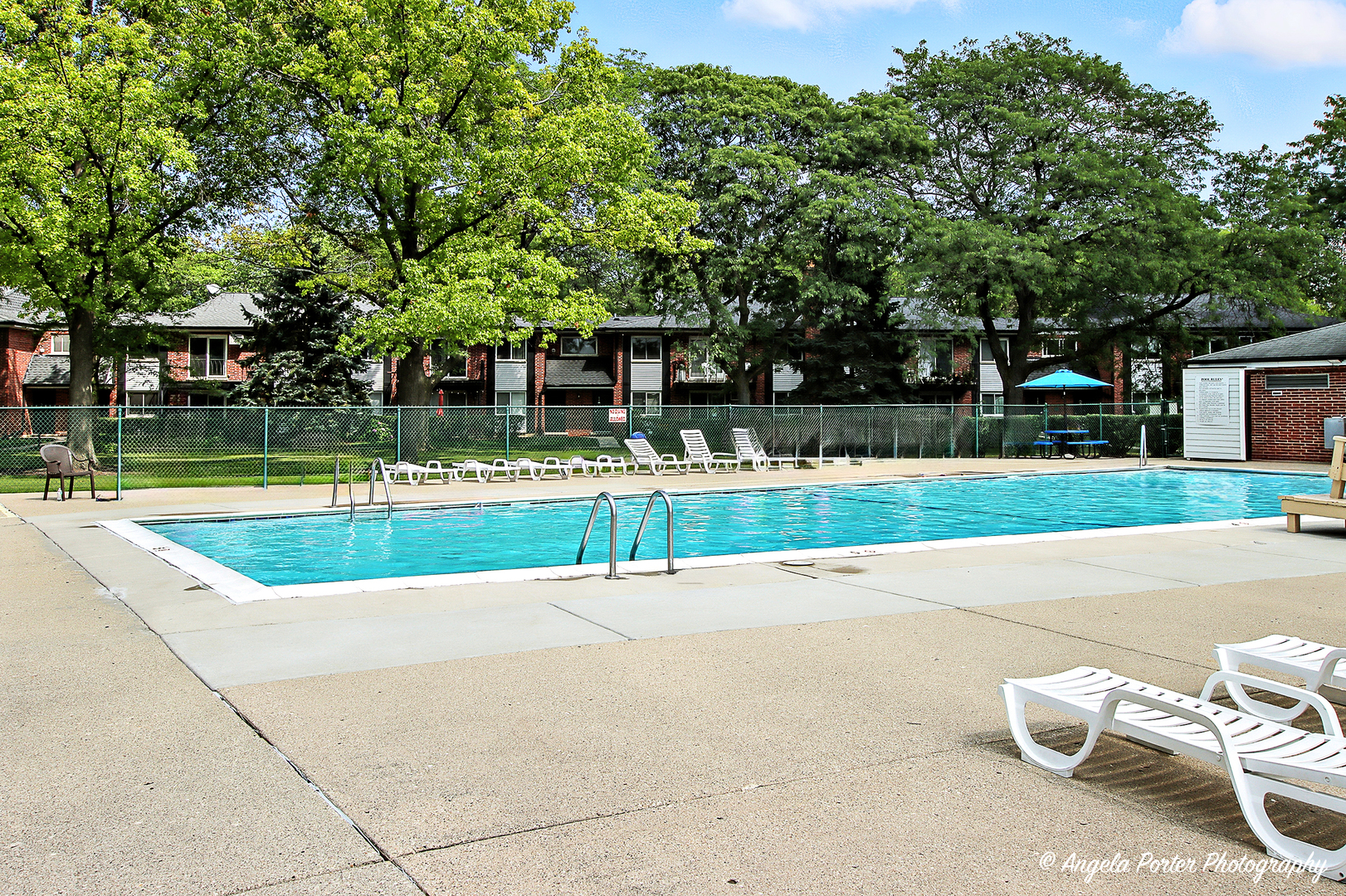 2424 E Oakton Street #1G, Arlington Heights, IL 60004