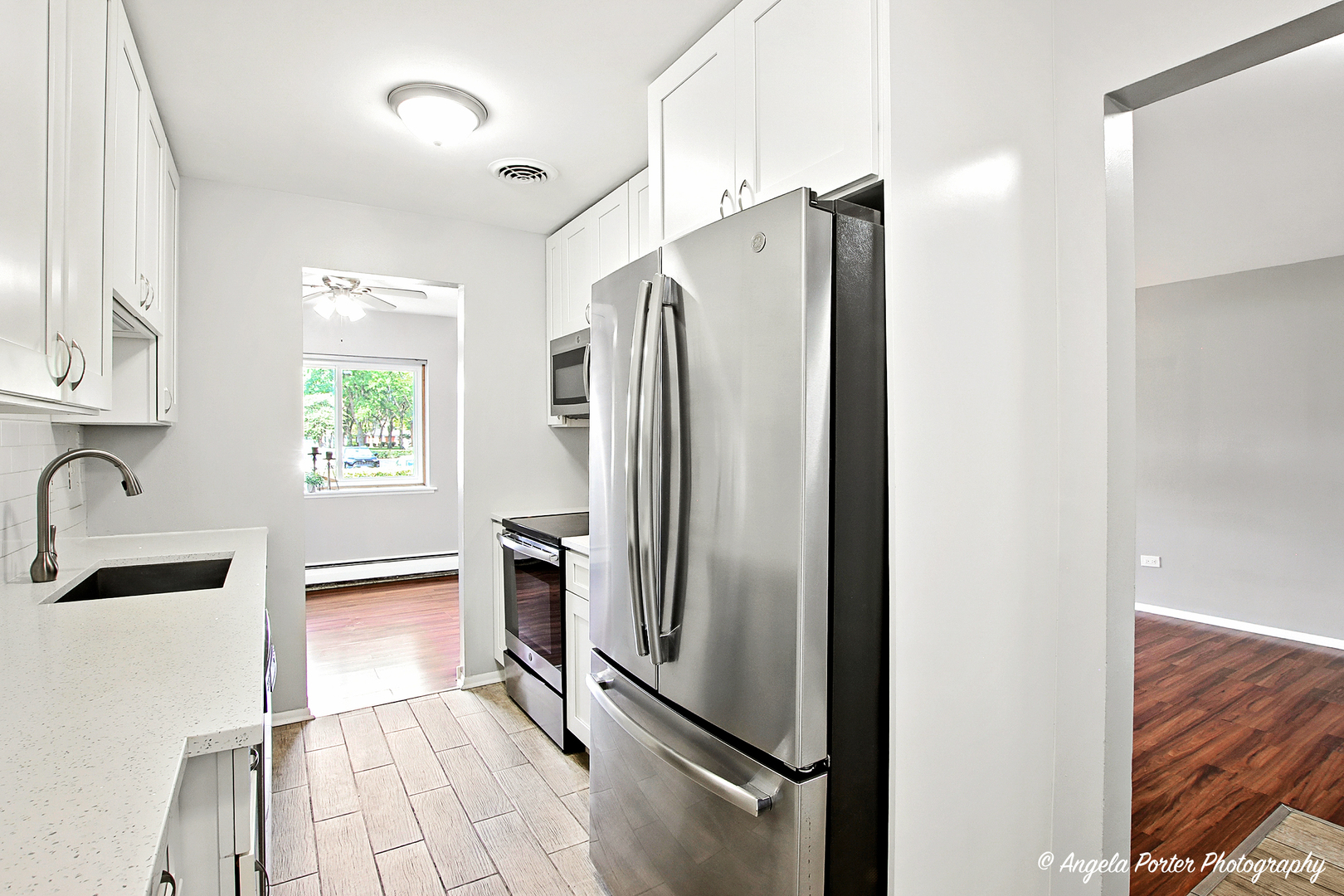 2424 E Oakton Street #1G, Arlington Heights, IL 60004