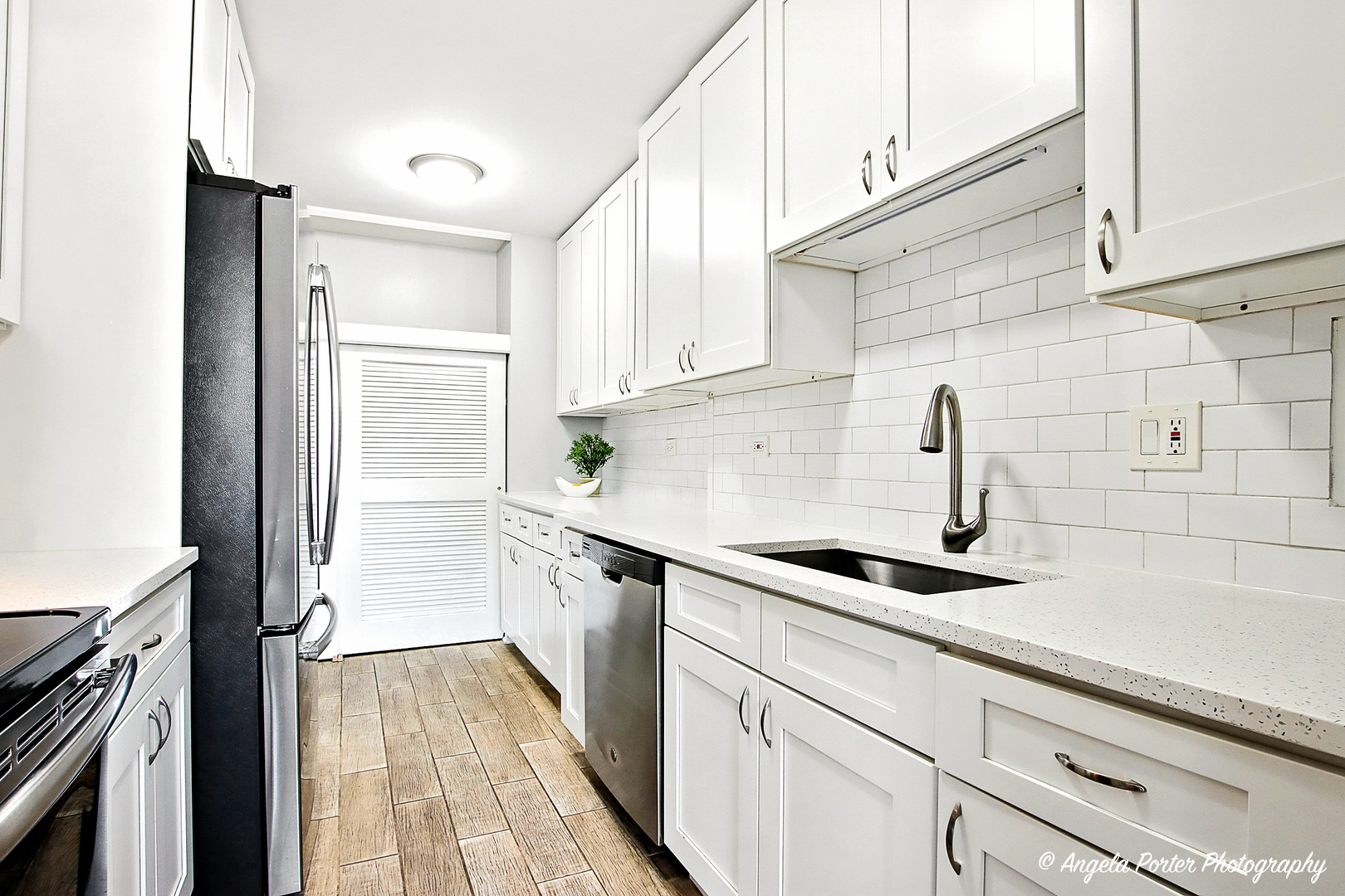 2424 E Oakton Street #1G, Arlington Heights, IL 60004