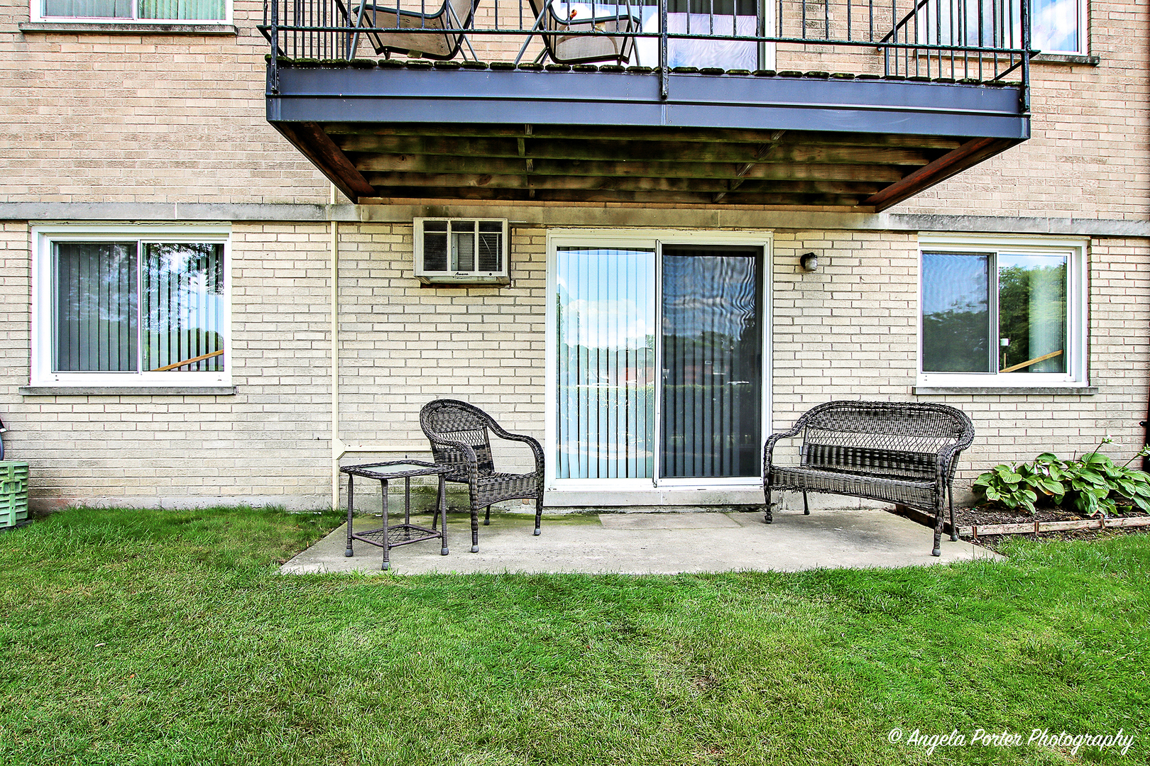 2424 E Oakton Street #1G, Arlington Heights, IL 60004