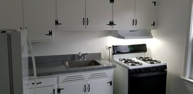 3608 Jackson Street #1W, Bellwood, IL 60104