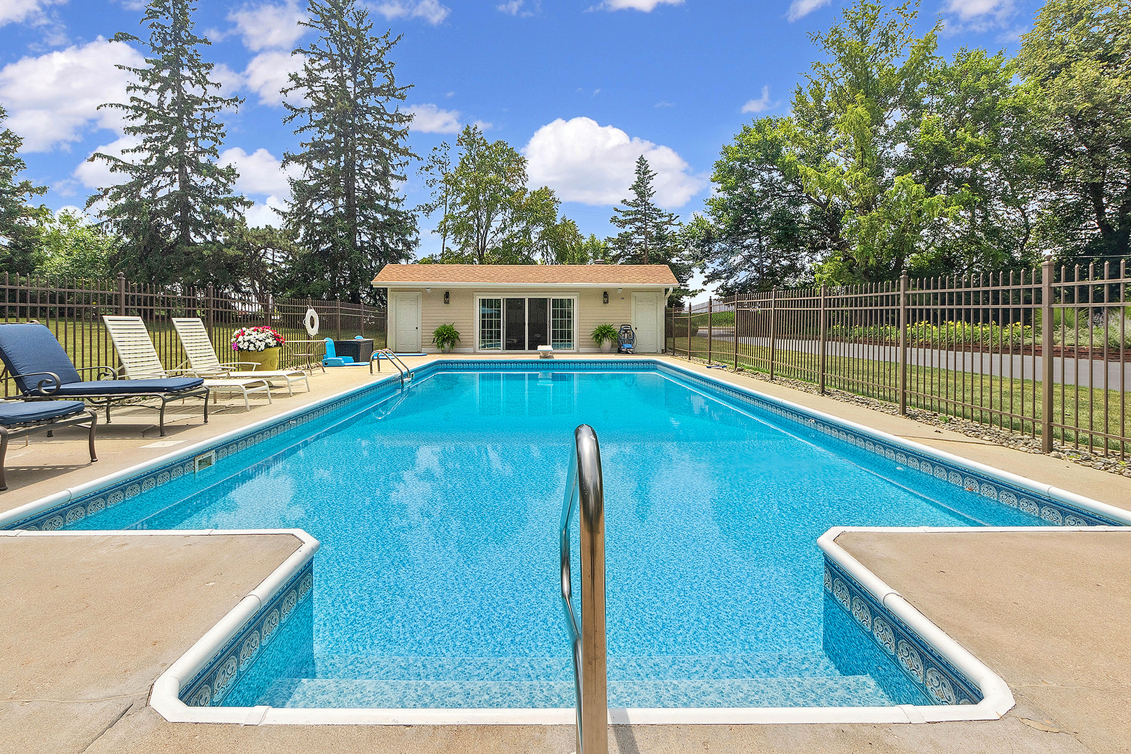 15606 W Sweedler Road, Manhattan, IL 60442
