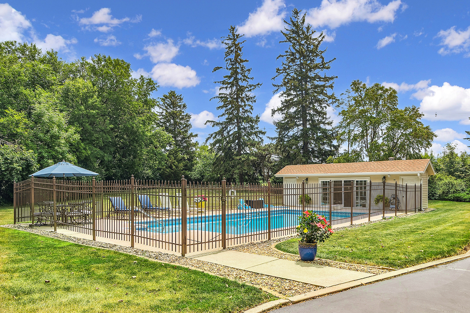 15606 W Sweedler Road, Manhattan, IL 60442