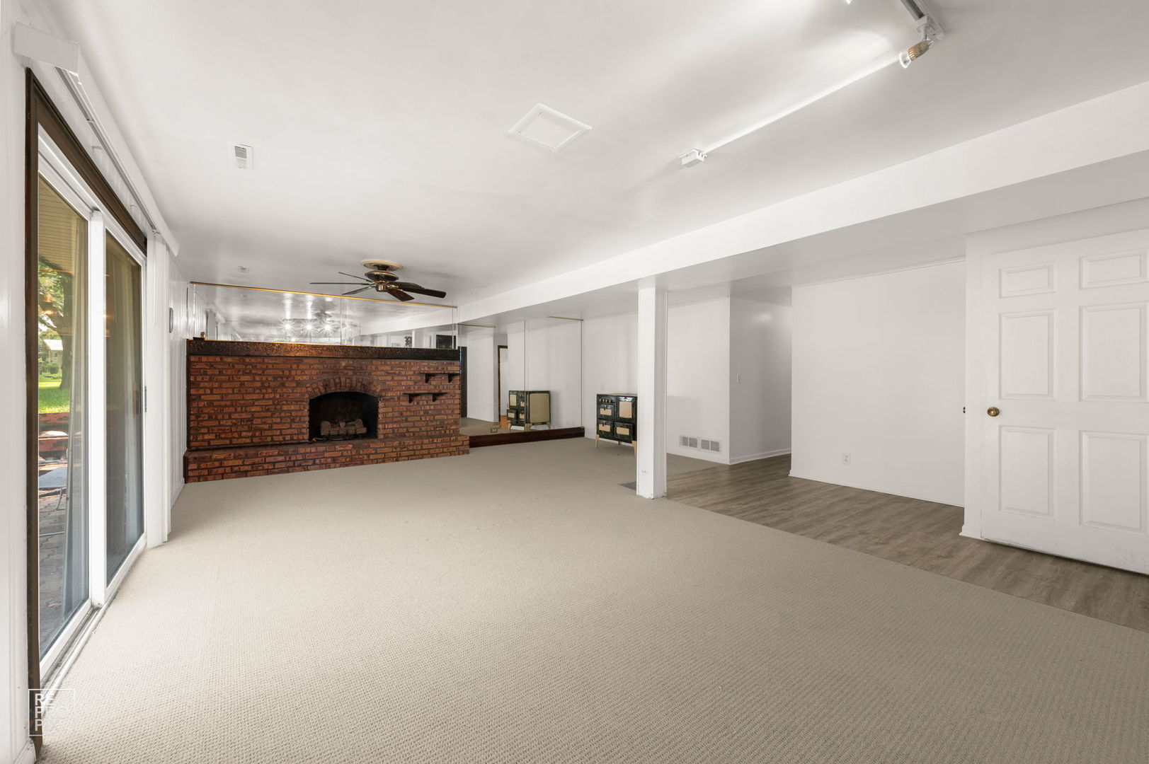 7S261 S River Road, Naperville, IL 60540