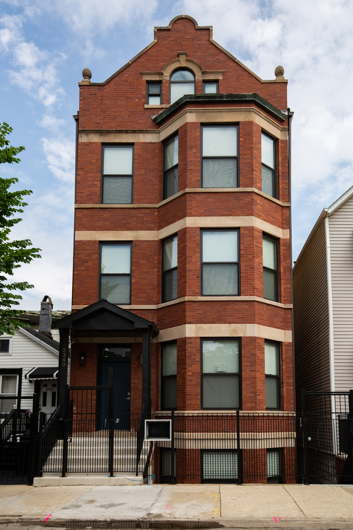 2340 W 21st Street #2, Chicago, IL 60608