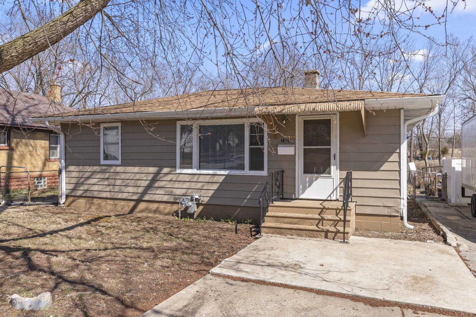 1326 Arthur Avenue, Joliet, IL 60432