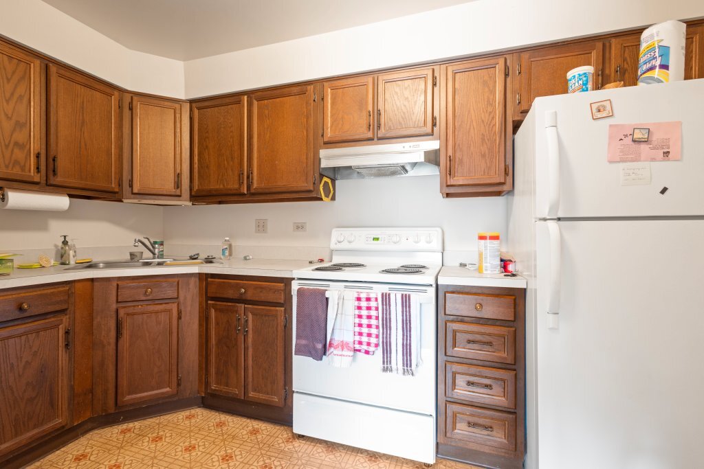 707 W Central Road #2C6, Mount Prospect, IL 60056