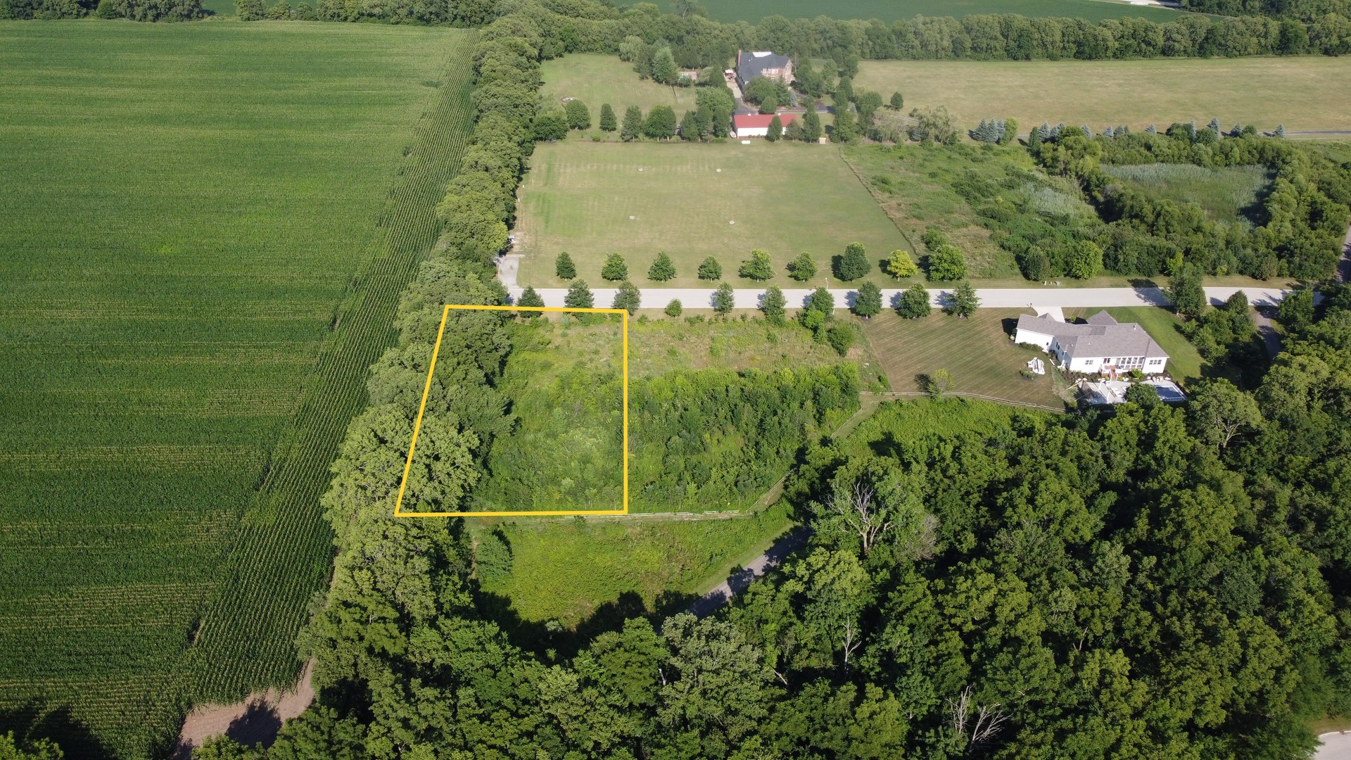 7077 Fitkins Drive, Oswego, IL 60543