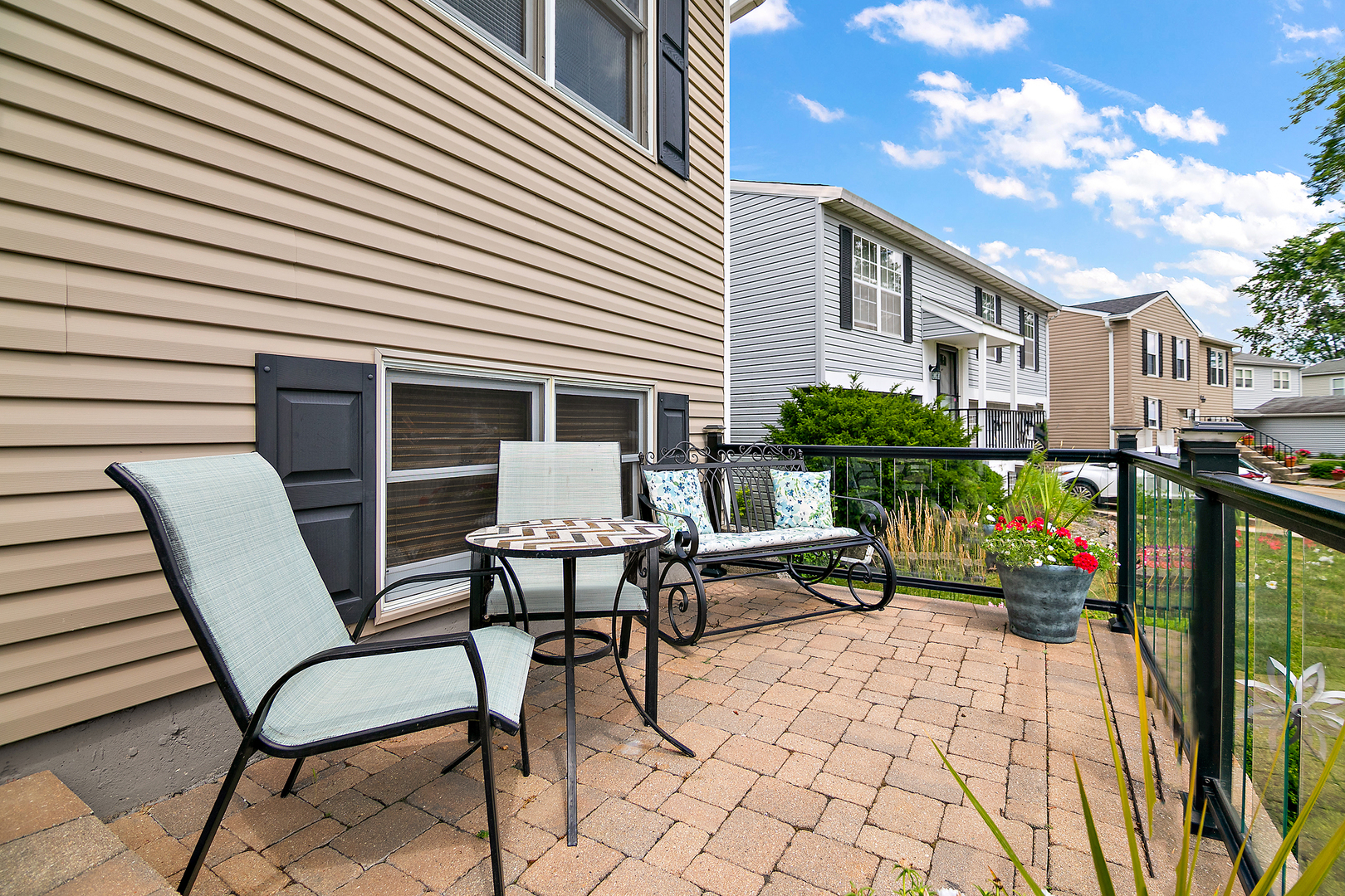 20517 Acorn Ridge Drive, Frankfort, IL 60423