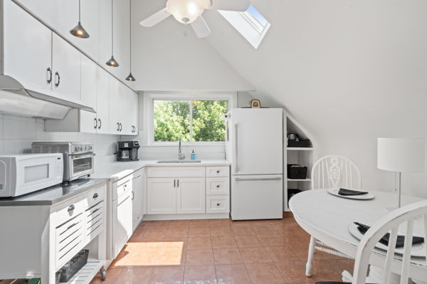 3621 Vernon Avenue, Brookfield, IL 60513