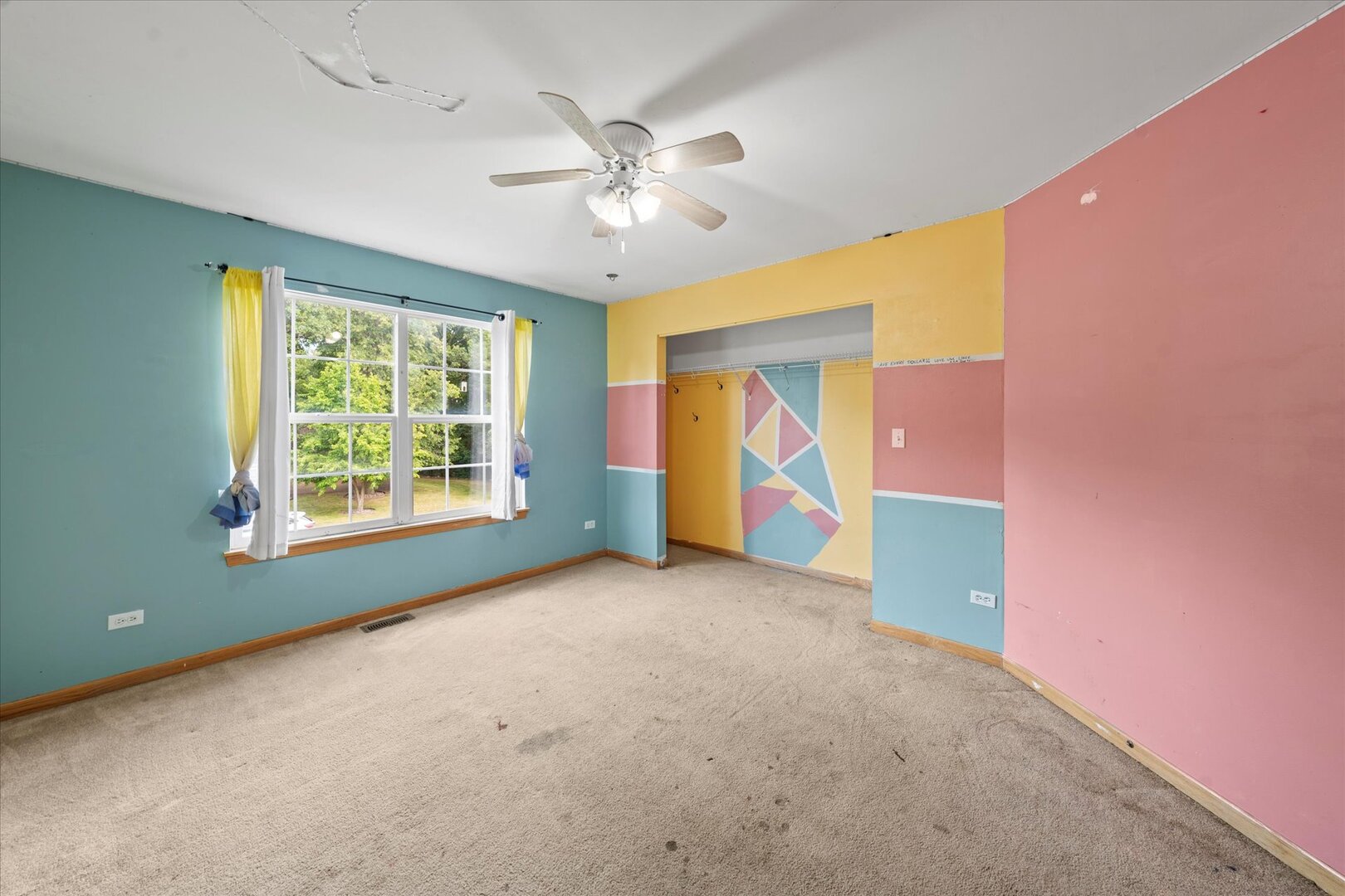1228 Pennsylvania Avenue, Winthrop Harbor, IL 60096