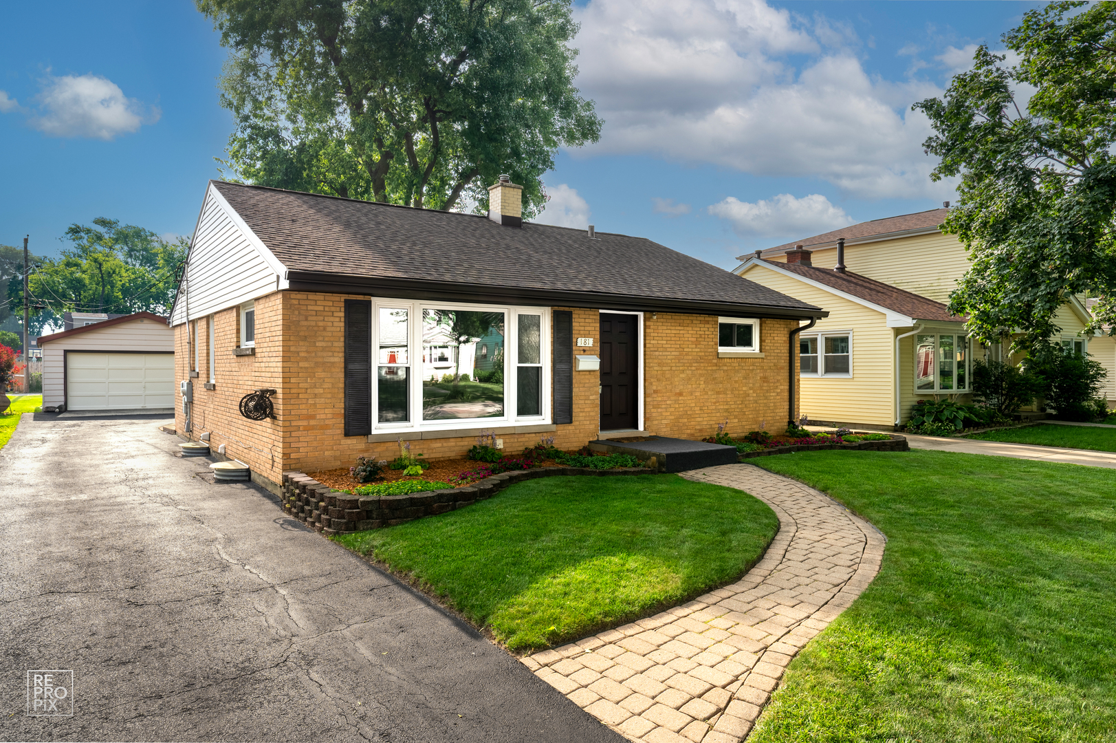 181 Barron Street, Bensenville, IL 60106