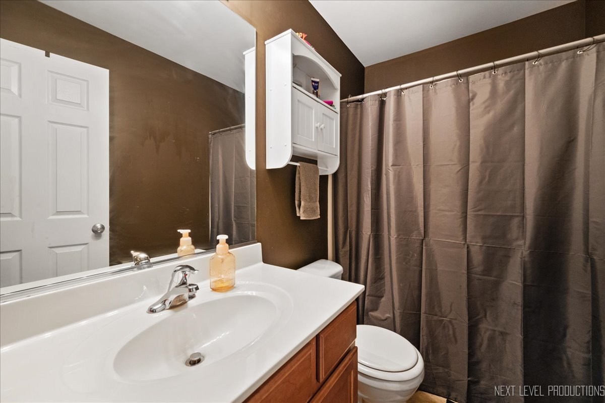 3765 Bailey Road, Yorkville, IL 60560